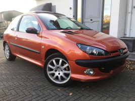 VERKOCHT  PEUGEOT 206 2,0 GTI * ALU VELGEN * 100 KW * GEKEURD * GARANTIE