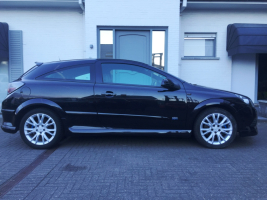 VERKOCHT OPEL ASTRA GTC OPC FULL OPTION LEDER NAVIGATIE ALU VELGEN