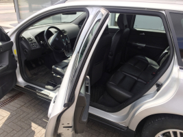 VERKOCHT  VOLVO V50 1600 DIESEL / ZILVER / LEDER INTERIEUR / GEKEURD