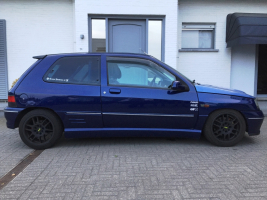 VERKOCHT  RENAULT CLIO 2,0 WILLIAMS 