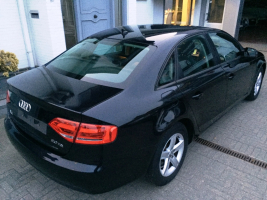 VERKOCHT  AUDI A4 2,0TDI FULL OPTION / LEDER / NAVIGATIE / CRUISECONTROL * ALU VELGEN / 6 VIT  / GARANTIE