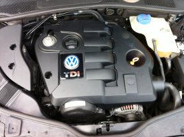 VERKOCHT VOLKSWAGEN PASSAT 1900 TD1 * GEKEURD * GARANTIE