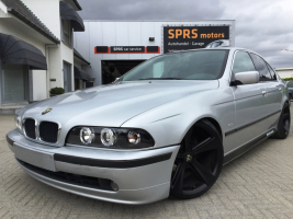 VERKOCHT  BMW 520 D * 4 DEURS * FULL OPTION * 19&quot; VELGEN * VERLAAGD * LEDER INTERIEUR * GEKEURD * GARANTIE