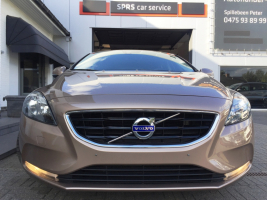 VERKOCHT  VOLVO V40 1,6 D * FULL OPTION * LEDER * ALU VELGEN * CAMERA * CRUISECONTROL * PARK ASSISTANCE * AUTOMATISCHE AIRCO *  GEKEURD * GARANTIE