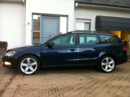 VERKOCHT  VOLKSWAGEN PASSAT 1,6DTDI * BREAK * NAVIGATIE + KLEURSCHERM * PARKEERSENSOREN * AUTOMATISCHE AIRCO * CRUISECONTROL * 18&quot; VELGEN * GEKEURD * GARANTIE