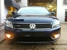 VERKOCHT  VOLKSWAGEN PASSAT 1,6DTDI * BREAK * NAVIGATIE + KLEURSCHERM * PARKEERSENSOREN * AUTOMATISCHE AIRCO * CRUISECONTROL * 18&quot; VELGEN * GEKEURD * GARANTIE