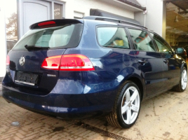 VERKOCHT  VOLKSWAGEN PASSAT 1,6DTDI * BREAK * NAVIGATIE + KLEURSCHERM * PARKEERSENSOREN * AUTOMATISCHE AIRCO * CRUISECONTROL * 18&quot; VELGEN * GEKEURD * GARANTIE