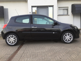 VERKOCHT RENAULT CLIO 03/10/2007 * SLECHTS 88118 KM * PANORAMISCH DAK * GEKEURD * GARANTIE