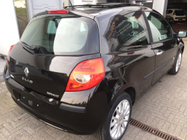 VERKOCHT RENAULT CLIO 03/10/2007 * SLECHTS 88118 KM * PANORAMISCH DAK * GEKEURD * GARANTIE