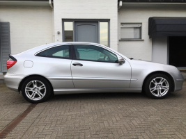 VERKOCHT  MERCEDES C220 CDI COUPE * ZILVER METAAL * DIGITALE AIRCO * ALU VELGEN * GEKEURD * GARANTIE