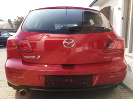 VERKOCHT  MAZDA 3 1,6 BENZINE MET SLECHTS 58895 KM !  * GEKEURD * GARANTIE