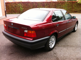 VERKOCHT  BMW E36  316 I  16/08/1993  125706 KM  GEKEURD + GARANTIE