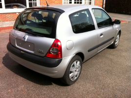 VERKOCHT  RENAULT CLIO 1,5 DCI  11/03/2005  90132 KM  GEKEURD + GARANTIE