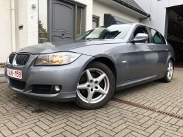 VERKOCHT  BMW 318 D  EURO 5  28/09/2009    96.643 KM