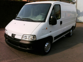 VERKOCHT  PEUGEOT BOXER 2,2 HDI  03/02/2006  140795 KM  LICHTE VRACHT  GEKEURD + GARANTIE