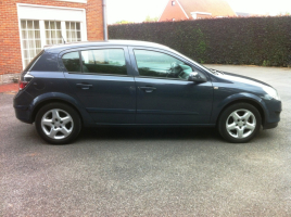 VERKOCHT  OPEL ASTRA 1,3CDTI  21/04/2008  76366 KM  5 DEURS  GEKEURD + GARANTIE