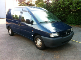 VERKOCHT  CITROEN JUMPY 26/01/2002  70977 KM  LICHTE VRACHT GEKEURD + GARANTIE