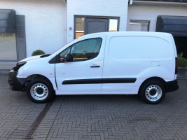 VERKOCHT PEUGEOT PARTNER 1,6 HDI  15/03/2017  70.271 KM VOOR HANDELAAR