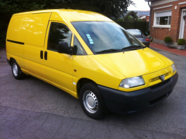 VERKOCHT  PEUGEOT EXPERT LANG  14/07/2002  94572 KM  GEKEURD + GARANTIE