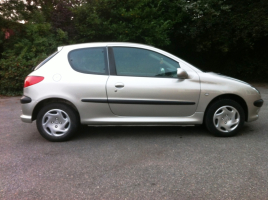 VERKOCHT  PEUGEOT 206 14/08/2005  64582 KM BENZINE  GEKEURD + GARANTIE