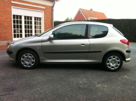 VERKOCHT  PEUGEOT 206 14/08/2005  64582 KM BENZINE  GEKEURD + GARANTIE