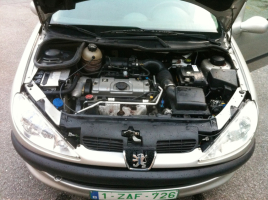 VERKOCHT  PEUGEOT 206 14/08/2005  64582 KM BENZINE  GEKEURD + GARANTIE