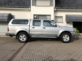 VERKOCHT  NISSAN NAVARA PICK-UP 