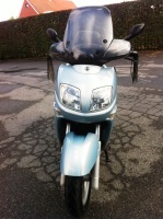 VERKOCHT  MBK KILIBRE  YAMAHA VP 300 04/08/2004  8947 KM  + GARANTIE