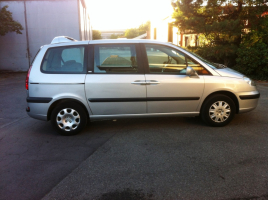 VERKOCHT  PEUGEOT 807  7 ZITPLAATSEN 13/10/2006  98563 KM GEKEURD + GARANTIE