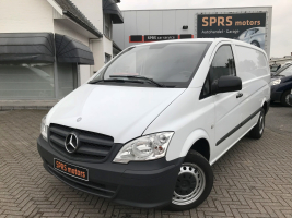 MERCEDES VITO 113CDI  13/01/2014  AIRCO  3 ZITPLAATSEN LICHTE VRACHT