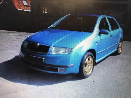 VERKOCHT  SKODA FABIA BLAUW METAAL  24/01/2002  65805 KM  1,4 BENZ  GEKEURD + GARANTIE