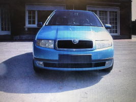 VERKOCHT  SKODA FABIA BLAUW METAAL  24/01/2002  65805 KM  1,4 BENZ  GEKEURD + GARANTIE