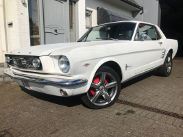 OLDTIMER  FORD MUSTANG  4,7 V8   15/09/1966   67648 KM