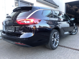 OPEL INSIGNIA BENZINE AUTOMAAT FULL OPTION  96.937 KM  BJ 2019