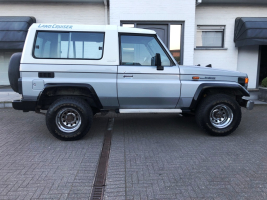 VERKOCHT TOYOTA LANDCRUISER  4,2 DIESEL   09/12/1993  SLECHTS 119.251 KM