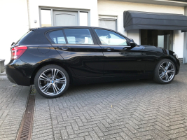 BMW 114 I   04/04/2013  80.205 KM  GEKEURD + GARANTIE