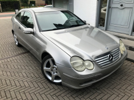 VERKOCHT  MERCEDES C180  BENZINE COUPE  17/02/2005  154260 KM