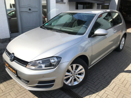 VOLKSWAGEN GOLF 7  BENZINE  28/06/2013