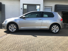 VOLKSWAGEN GOLF 7  BENZINE  28/06/2013