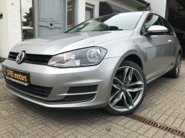 VOLKSWAGEN GOLF 7  BENZINE  28/06/2013