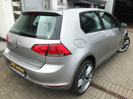 VOLKSWAGEN GOLF 7  BENZINE  28/06/2013