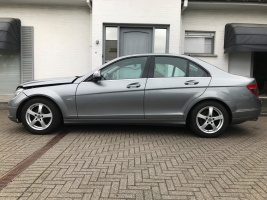 VERKOCHT MERCEDES C200 CDI 06/08/2008  153120 KM  OVERNAME ONGEVALWAGEN VOOR HANDELAAR