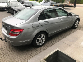 VERKOCHT MERCEDES C200 CDI 06/08/2008  153120 KM  OVERNAME ONGEVALWAGEN VOOR HANDELAAR