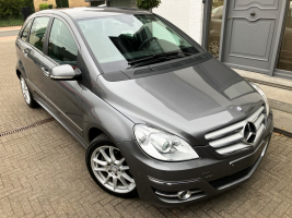 MERCEDES B 180 CDI AUTOMAAT HALF LEDER / NAVI / AIRCO 28/02/2011   137.052 KM