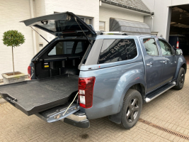 ISUZU D-MAX PICK-UP FULL OPTION  83.170 KM  BJ 2016