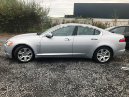 VERKOCHT JAGUAR XF 2,7 D SLECHTS 65.215 KM  GEKEURD + GARANTIE !