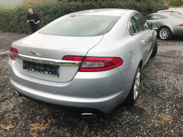 VERKOCHT JAGUAR XF 2,7 D SLECHTS 65.215 KM  GEKEURD + GARANTIE !