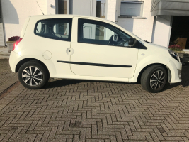 RENAULT  TWINGOO  22/06/2012  SLECHTS 41.711 KM  GEKEURD + GARANTIE  SLECHTS 3500 EURO