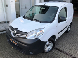 RENAULT KANGOO 1500 DCI LICHTEVRACHT  20/02/2015  104.589  4.900 EURO + BTW