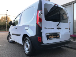 RENAULT KANGOO 1500 DCI LICHTEVRACHT  20/02/2015  104.589  4.900 EURO + BTW